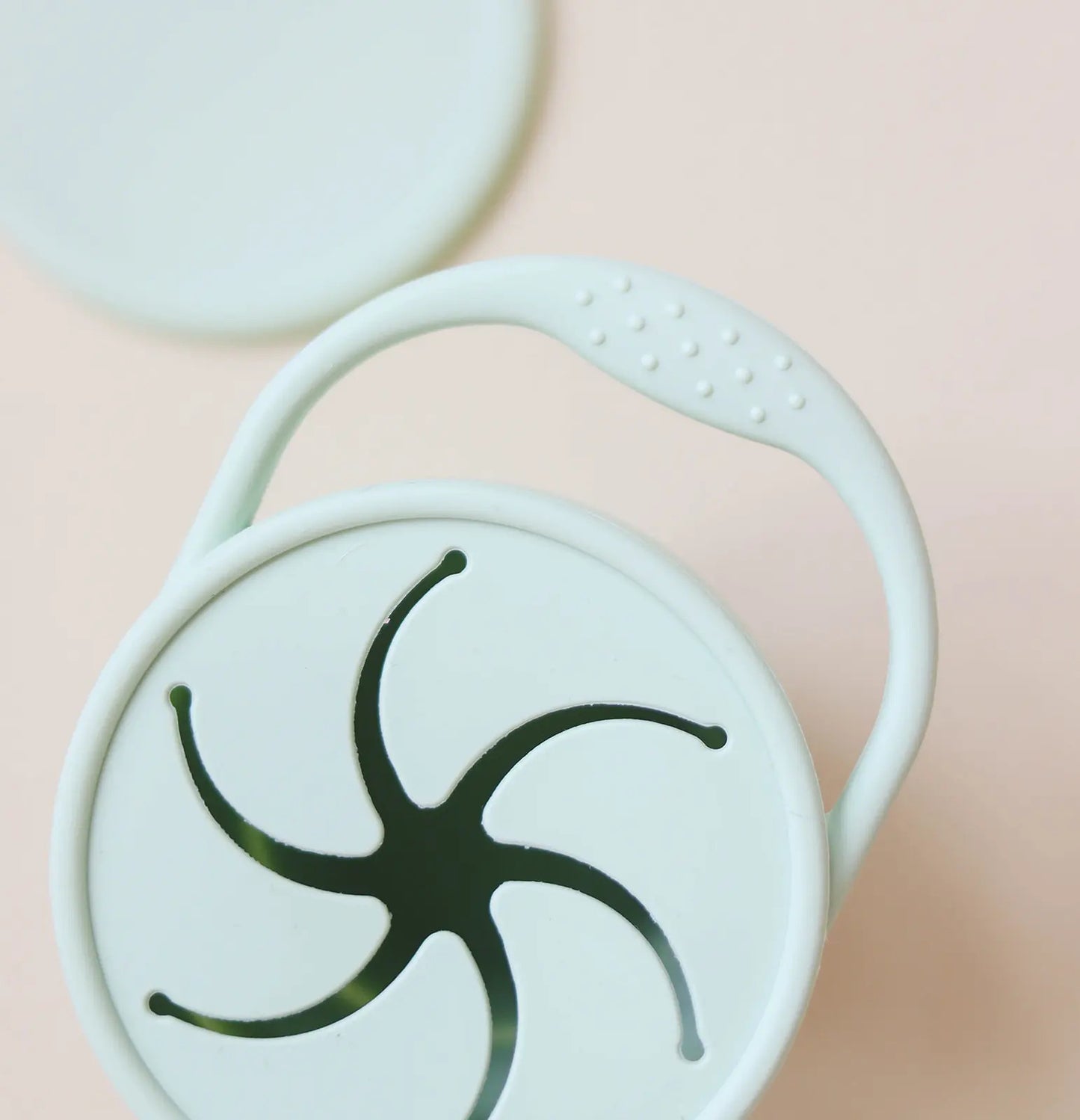 Snack Time Cup | BPA-Free Silicone